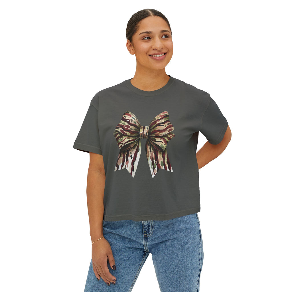 Camo Bow Women's Boxy Tee — Trendy Camouflage Bow Graphic Crop T-Shirt